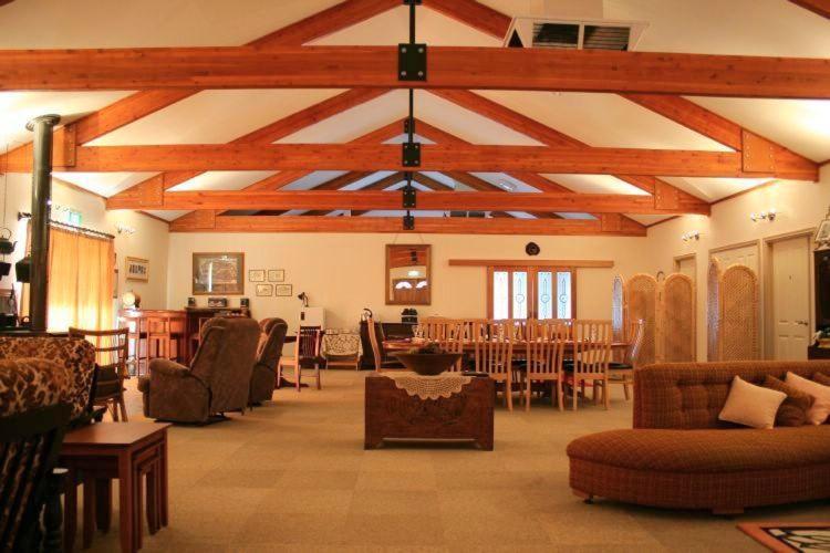 Enderslie House Bed & Breakfast Muchea Esterno foto