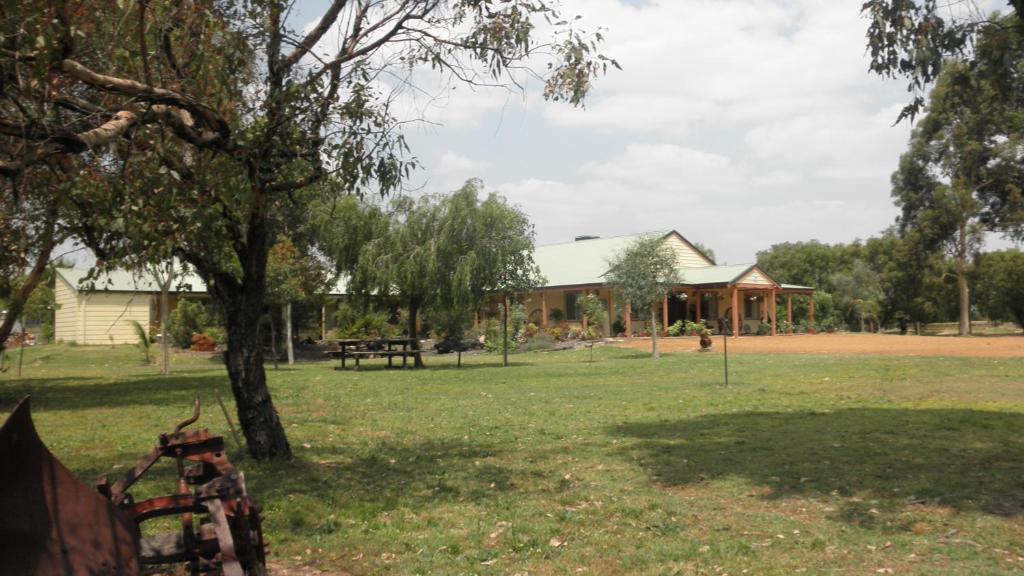 Enderslie House Bed & Breakfast Muchea Esterno foto